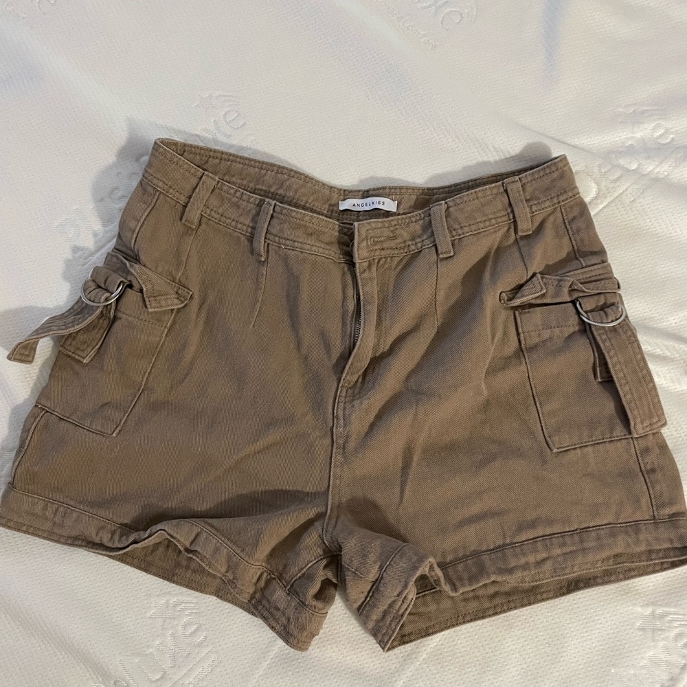 tan shorts